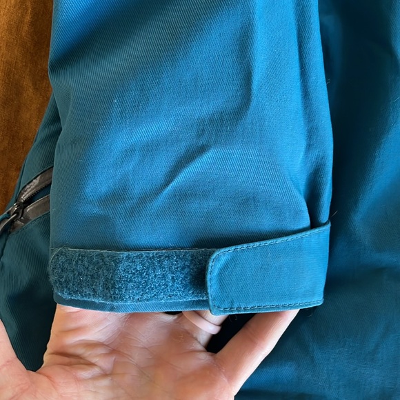 Women’s Merrell Rain Jacket Shell - Picture 4 of 9